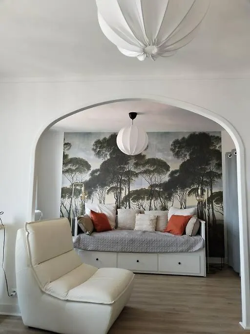 Massilia Calling Appartement Marseille Proche Metro Climatise Bien Decore דירה