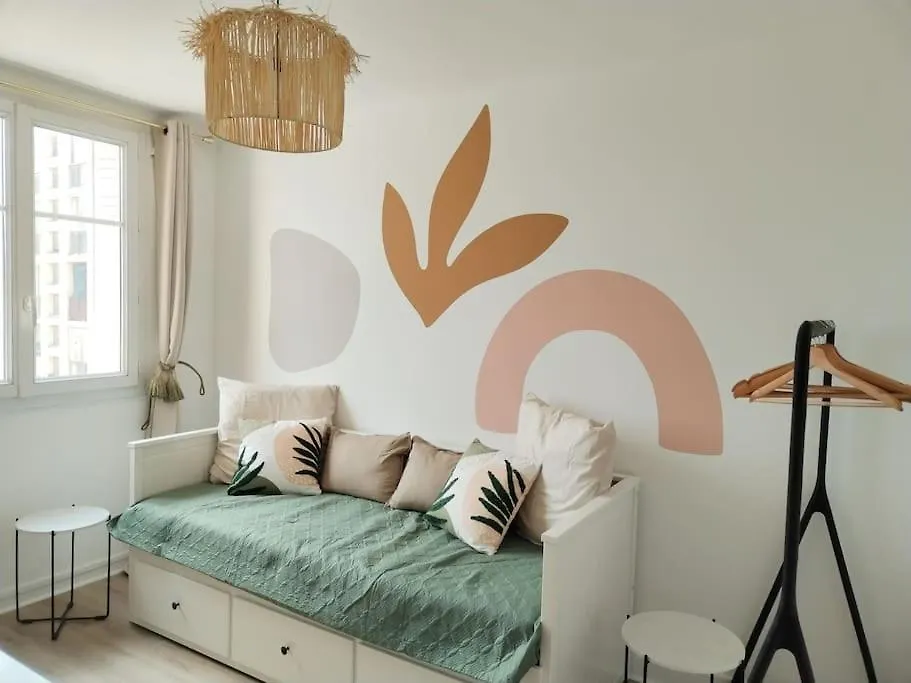 Massilia Calling Appartement Marseille Proche Metro Climatise Bien Decore