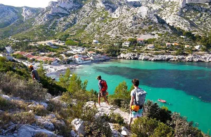 Massilia Calling Appartement Marseille Proche Metro Climatise Bien Decore