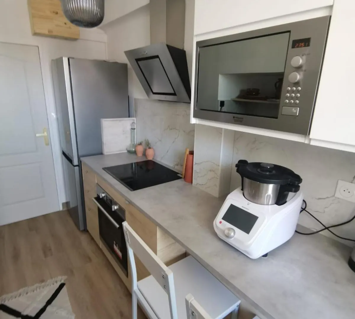 Massilia Calling Appartement Marseille Proche Metro Climatise Bien Decore צרפת