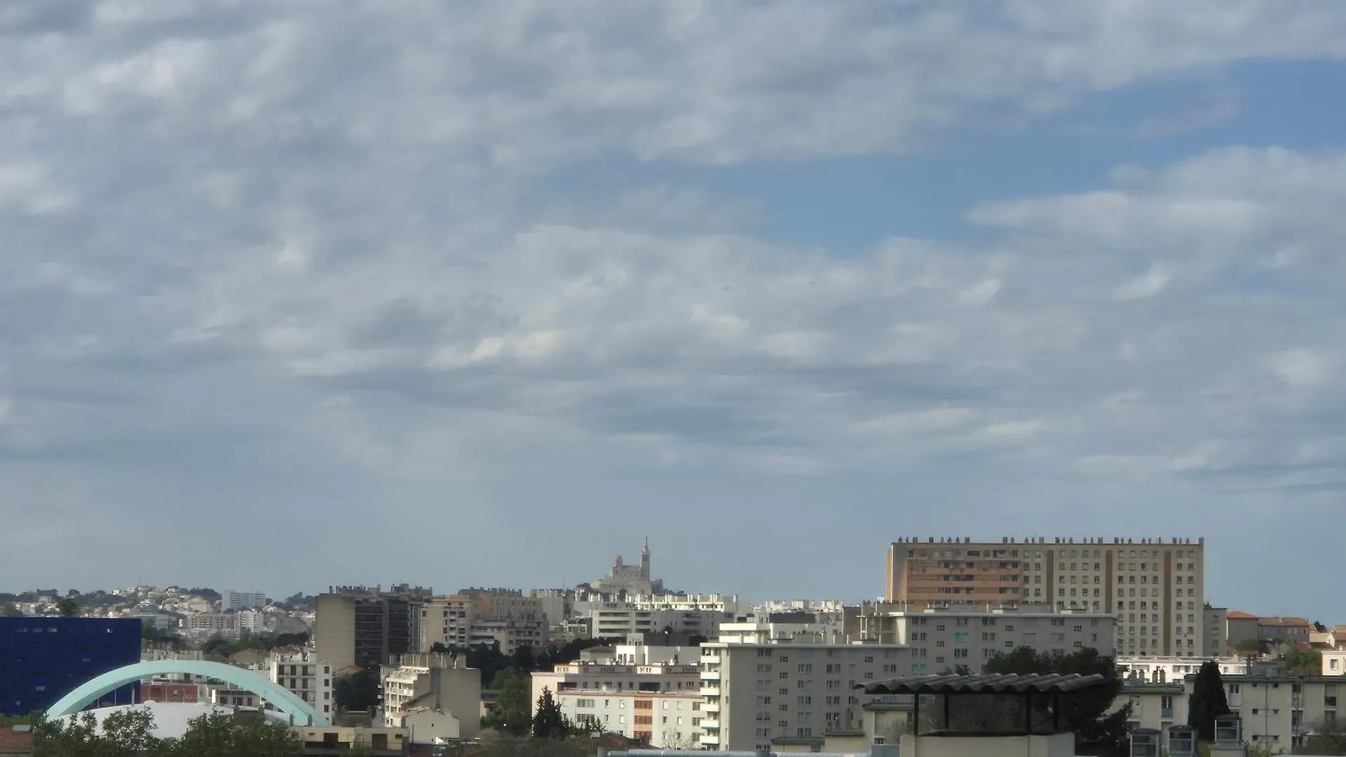 Massilia Calling Appartement Marseille Proche Metro Climatise Bien Decore צרפת